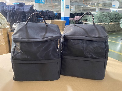 定制雙層背包，多功能收納更便捷