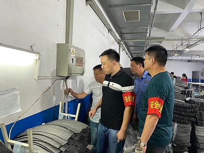 安徽星星集團(tuán)黨委、工會(huì)聯(lián)合開展用電安全專項(xiàng)大檢查