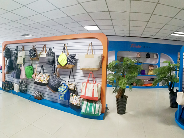 產(chǎn)品展廳